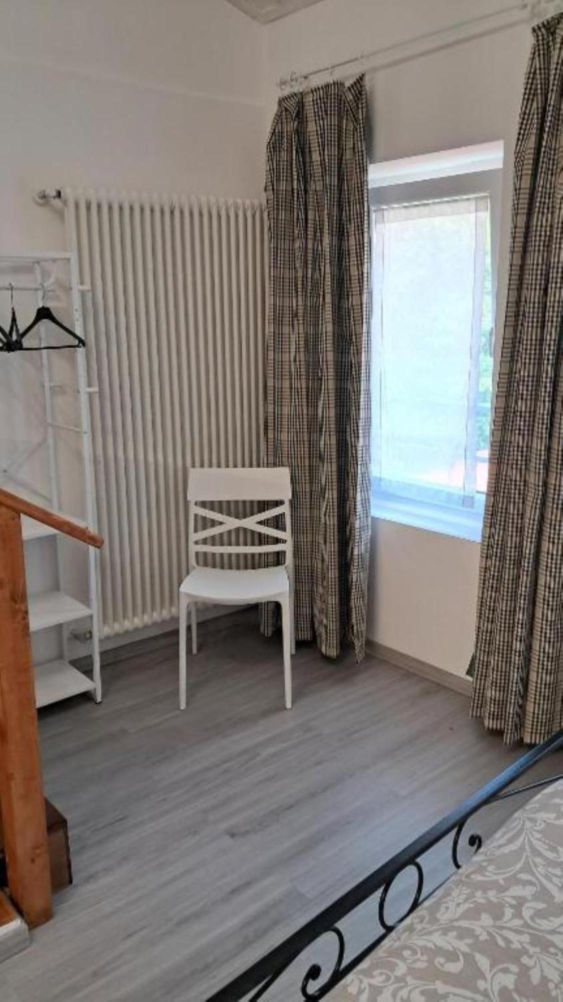 Bed&Braja Hotel Vische Ngoại thất bức ảnh